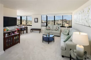 More Details about MLS # 202520983 : 343 HOBRON LANE 4202