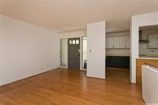 Photo #6: 202521002 Listing 