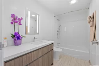 Photo #6: 202521015 Listing 