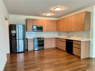 Photo #4: 202521016 Listing 