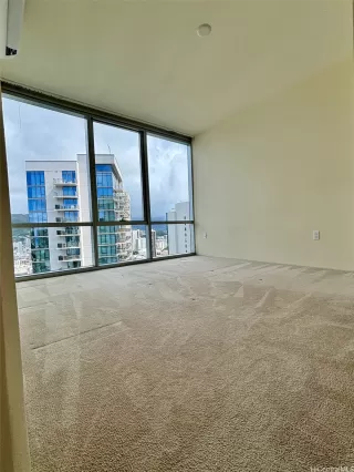 Photo #5: 202521016 Listing 