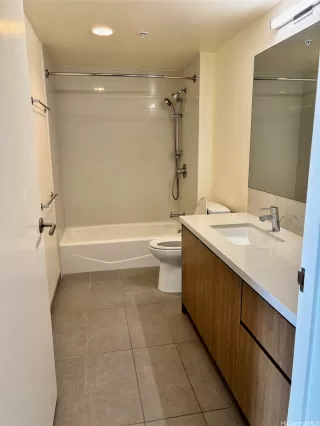 Photo #6: 202521016 Listing 