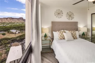 Photo #4: 202521037 Listing 