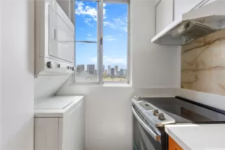 Photo #5: 202521054 Listing 