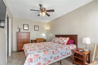 Photo #4: 202521112 Listing 