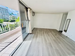 Photo #5: 202521141 Listing 