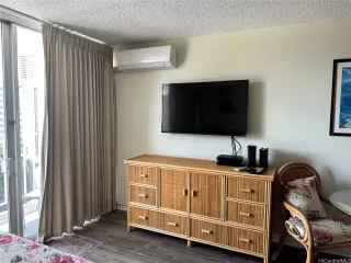 Photo #6: 202521162 Listing 