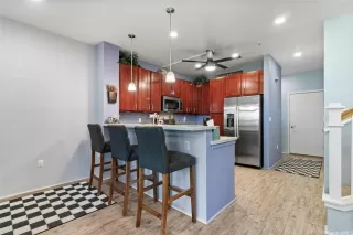 Photo #3: 202521174 Listing 