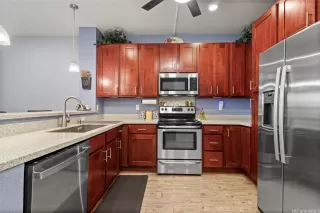 Photo #4: 202521174 Listing 