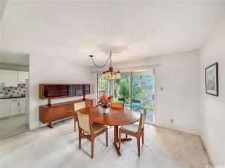 Photo #4: 202521179 Listing 