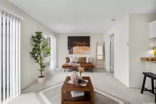 Photo #3: 202521186 Listing 