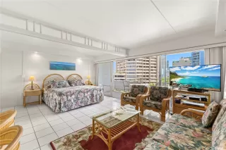 Photo #6: 202521197 Listing 