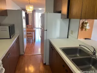 Photo #2: 202521217 Listing 