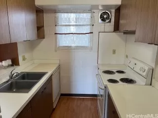 Photo #3: 202521217 Listing 