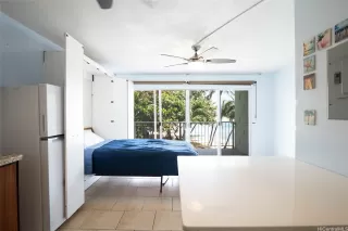 Photo #4: 202521228 Listing 