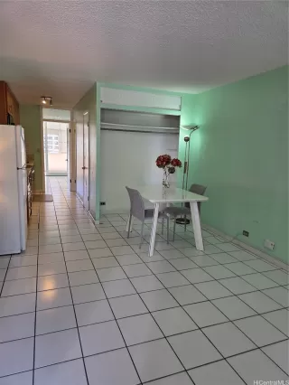 Photo #3: 202521261 Listing 