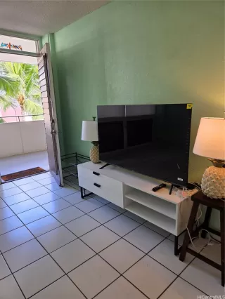 Photo #5: 202521261 Listing 