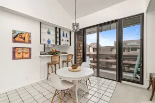 Photo #3: 202521290 Listing 