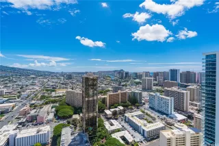 Photo #4: 202521303 Listing 