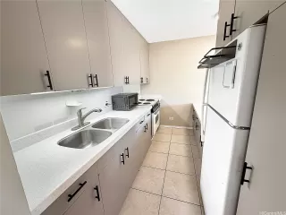 Photo #3: 202521313 Listing 