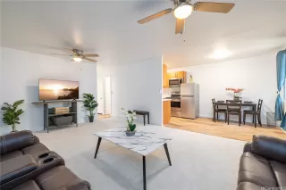 Photo #5: 202521326 Listing 