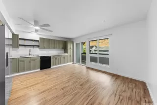 Photo #5: 202521347 Listing 