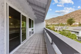 Photo #6: 202521347 Listing 