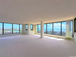 Photo #2: 202521387 Listing 