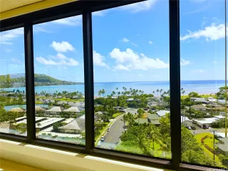 Photo #5: 202521387 Listing 