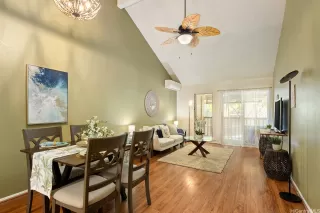 Photo #3: 202521402 Listing 