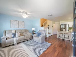 Photo #5: 202521437 Listing 