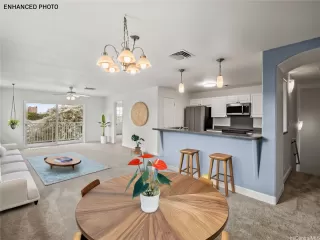 Photo #2: 202521444 Listing 