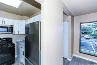 Photo #5: 202521455 Listing 