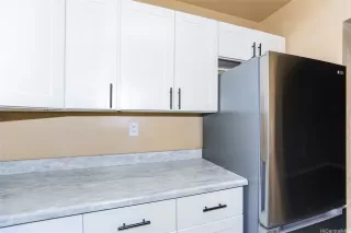 Photo #6: 202521455 Listing 