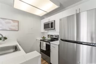 Photo #3: 202521465 Listing 