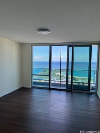 Photo #5: 202521468 Listing 