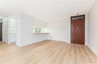 Photo #4: 202521471 Listing 