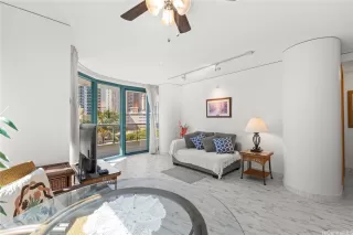 Photo #2: 202521502 Listing 