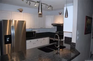 Photo #2: 202521558 Listing 