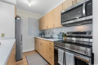 Photo #4: 202521561 Listing 