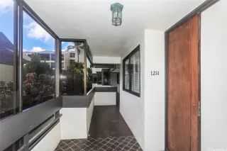 Photo #3: 202521583 Listing 