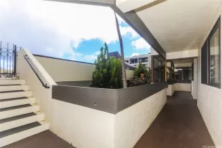 Photo #4: 202521583 Listing 