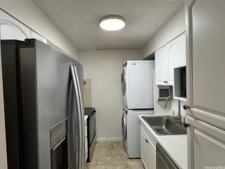 Photo #4: 202521594 Listing 