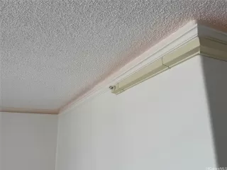 Photo #5: 202521594 Listing 