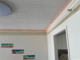 Photo #6: 202521594 Listing 