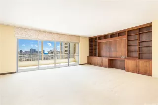 Photo #5: 202521618 Listing 