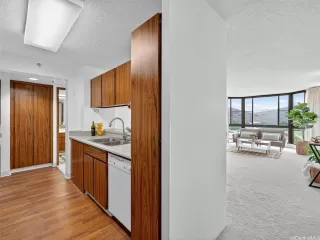 Photo #2: 202521718 Listing 