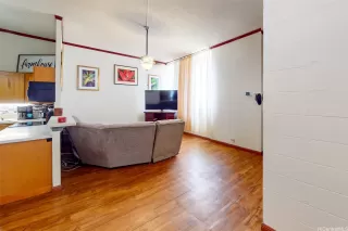 Photo #3: 202521727 Listing 