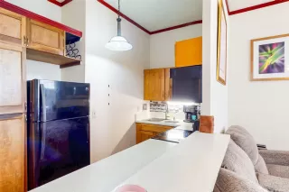 Photo #6: 202521727 Listing 