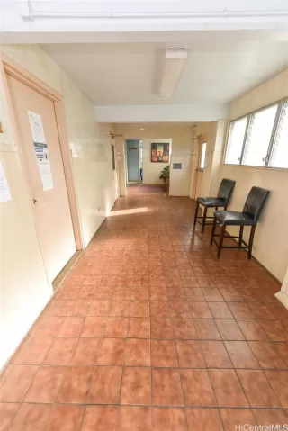 Photo #6: 202521730 Listing 